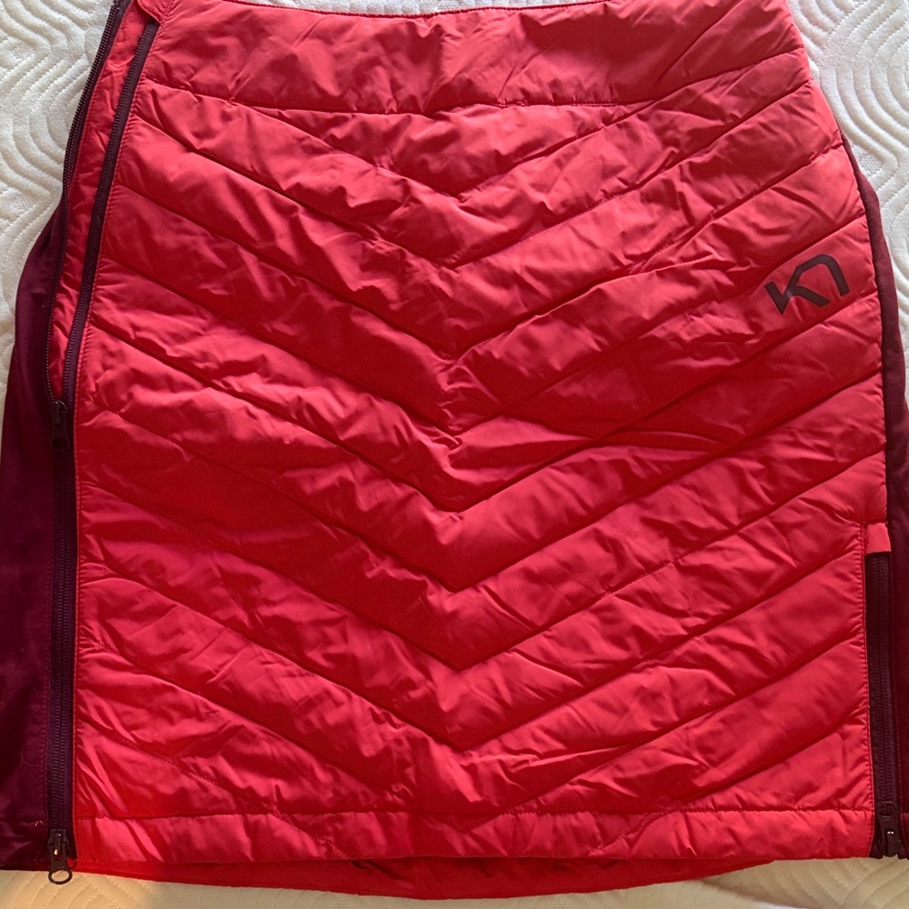 Kari Traa Bright Red Quilted Mini Skirt
